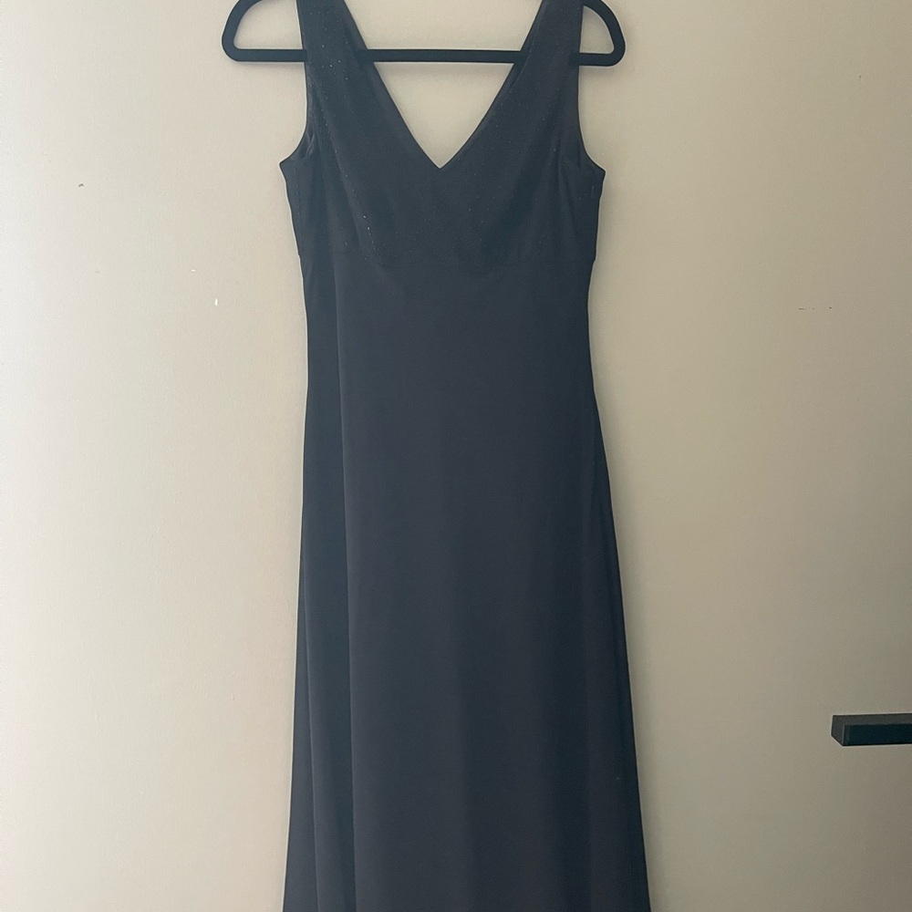 Jones Wear Black Maxi Dress